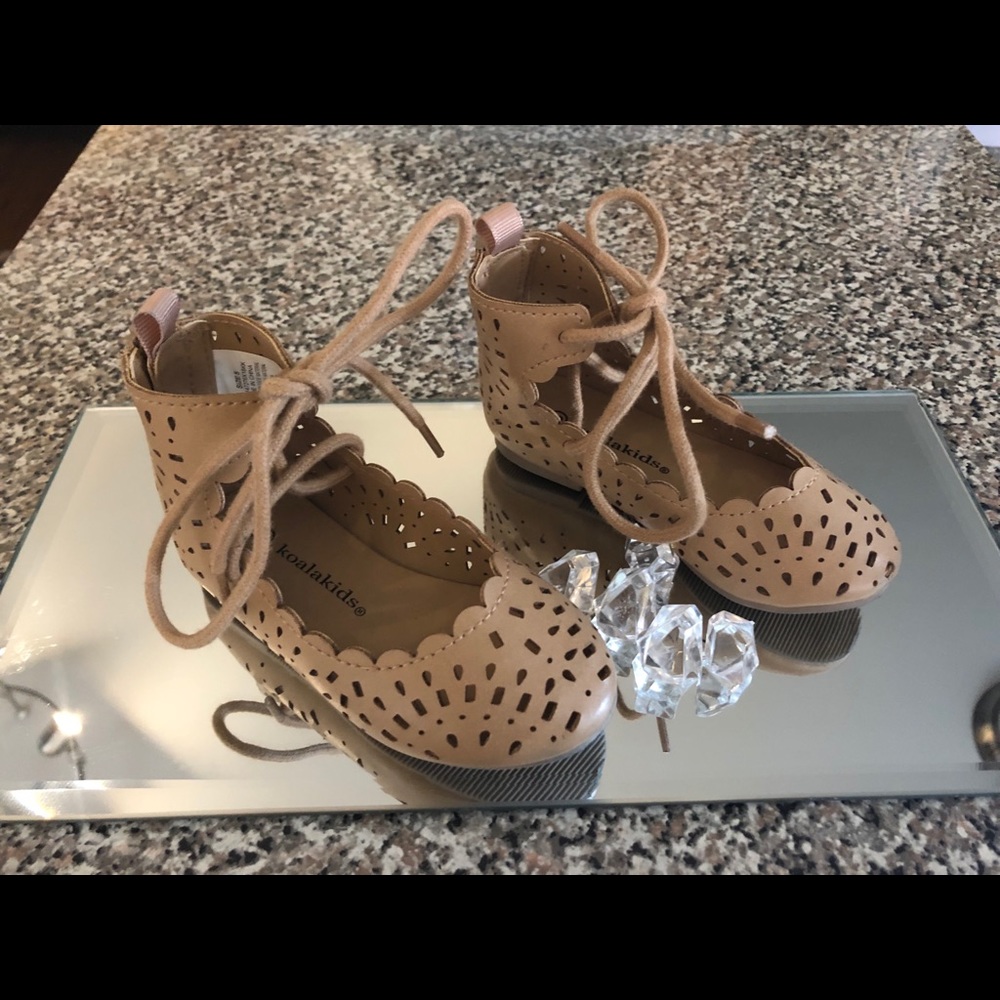 Baby Shoes (Size 5C)